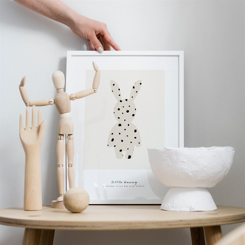 Small bunny spotted poster in beige